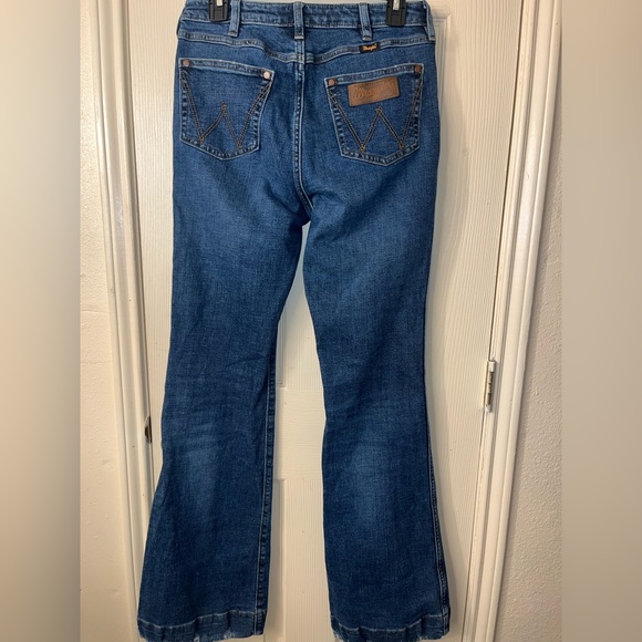 Wrangler retro high rise trousers - Picture 3 of 8